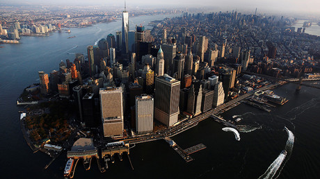 Iran dumps dollar for euro in foreign trade transactions