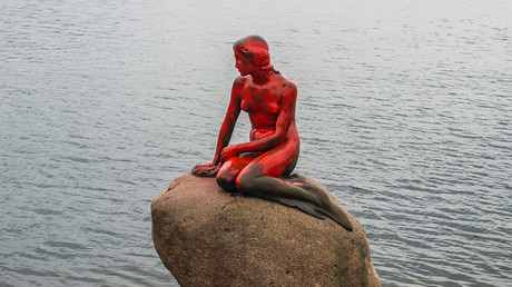 Copenhagen’s ‘Little Mermaid’ statue vandalized over Faroe Islands whaling (PHOTOS)