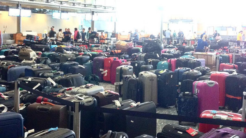 rolling luggage oslo airport