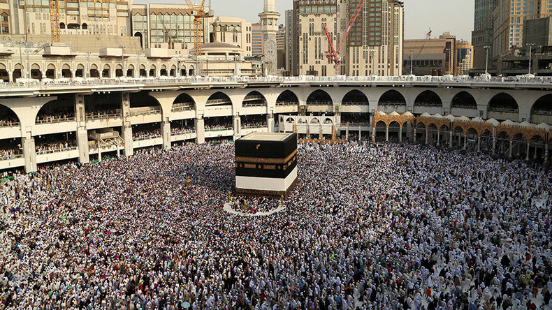 ‘Declaration of war:’ Hajj controversy widens row between Saudi Arabia & Qatar