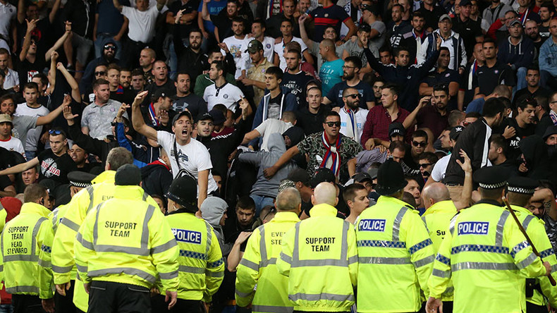 UEFA to probe crowd violence as hooligans bring Europa League game to standstill (VIDEO)