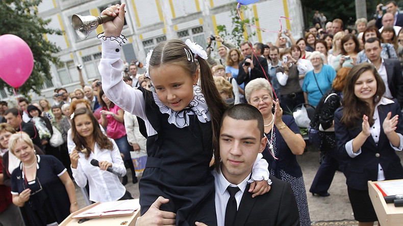 Nationalists seek school year postponement after Muslim holiday controversy