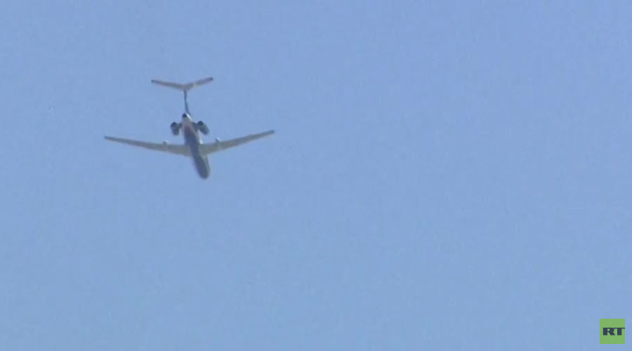 Russian jet buzzes over DC & Trump golf course – but it’s all legit, don't worry (VIDEO)