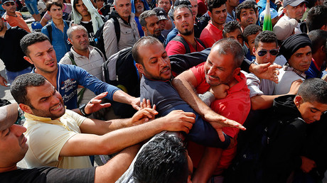 ‘Refugee quotas are nonsense’: Poland, Hungary & Czech Republic ready to fight Brussels in court