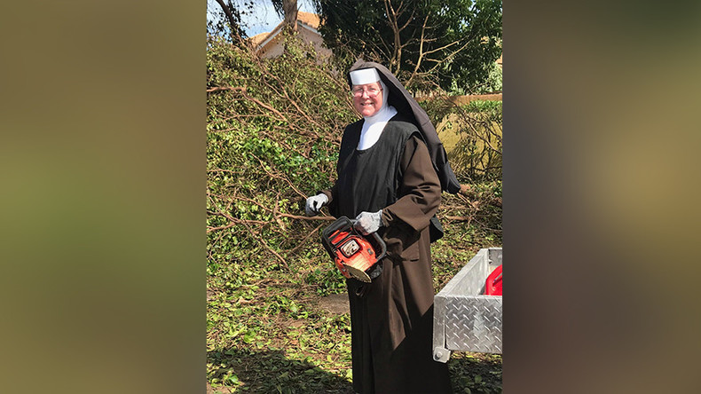 Chainsaw-wielding nun helps clear Irma destruction (PHOTOS, VIDEO)