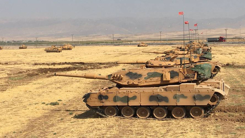 Tanks & howitzers: Turkish Army stages massive drills on Iraqi border ...