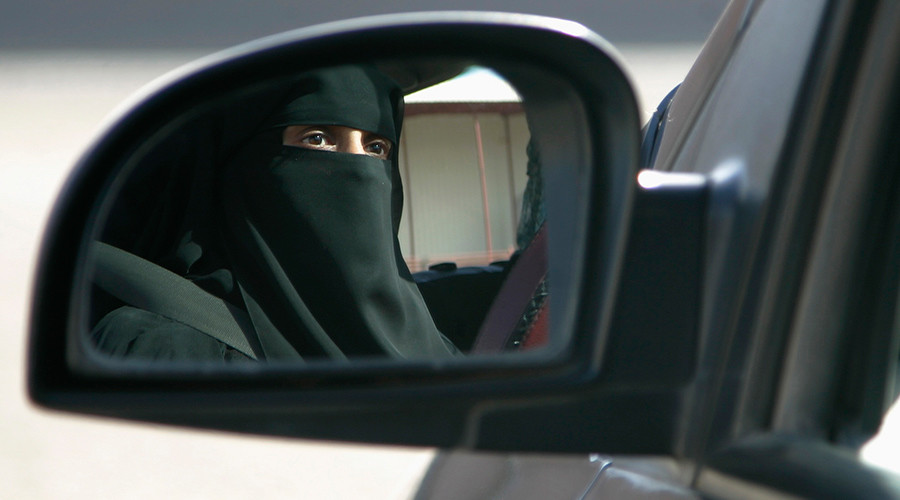 62 Of Danes Support Burqa Ban But Law Faces Opposition From Establishment Parties Rt World News