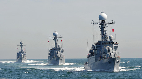 S. Korea holds massive live-fire naval drills ‘to hit back & bury enemy’ in case of provocation