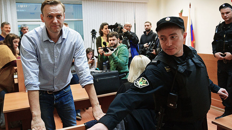 Moscow court orders 20-day detention for Navalny for organizing several unsanctioned rallies