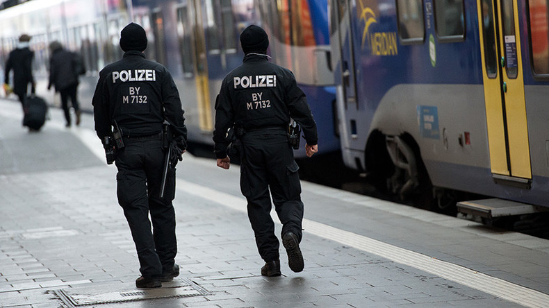 Xenophobic assault: Nazi-saluting German 31yo beats up 15yo Afghan boy