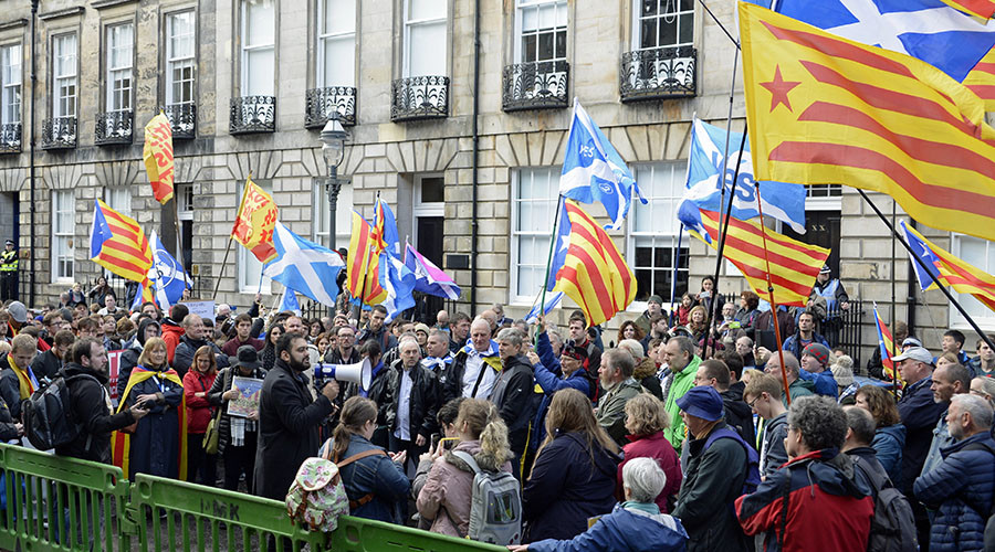 Catalonian independence vote reignites Scotland’s call for UK split