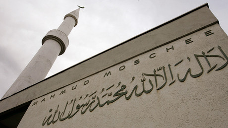 A general view shows the Mahmud Mosque in Zurich © Arnd Wiegmann