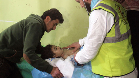 An Syrian child receiving treatment in Khan Sheikhun, following a suspected toxic gas attack, April 4, 2017 © Omar haj kadour