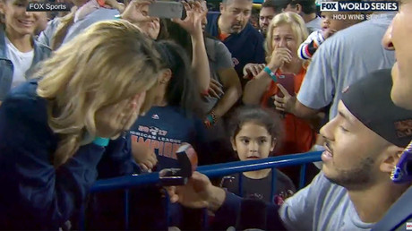 Pitching the question - Houston Astros player proposes to girlfriend after World Series win
