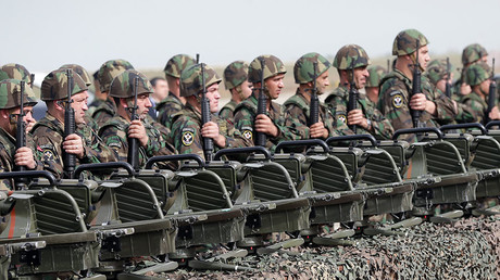 Lebanese soldiers. © Joseph Eid