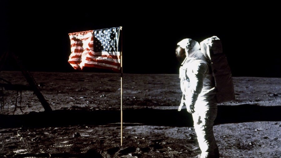 Precious Apollo mission audio salvaged from analog scrap heap