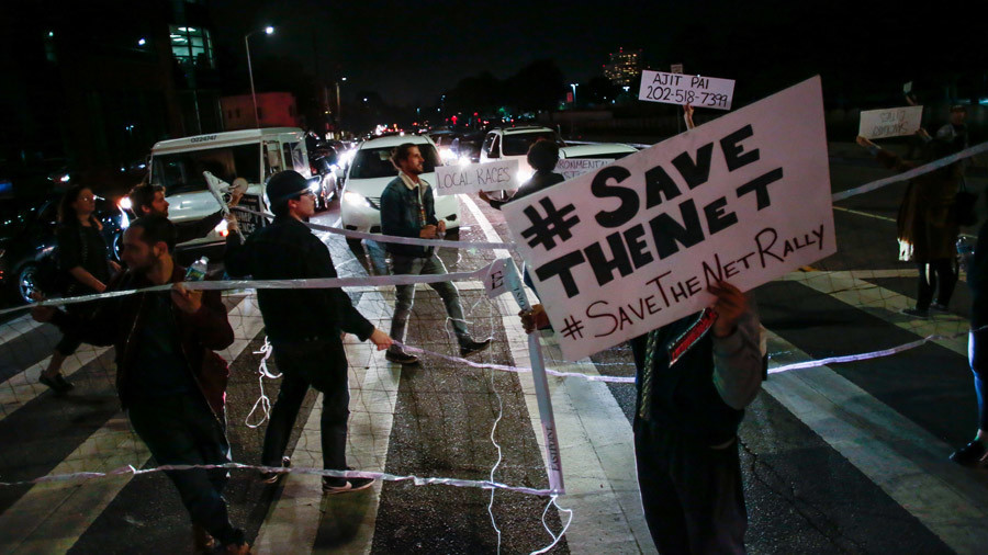 FCC's net neutrality vote: What's at stake & why you should care