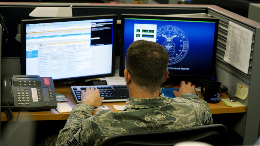 Keyboard brigade go: ‘Cyber warriors’ to join US infantry overseas