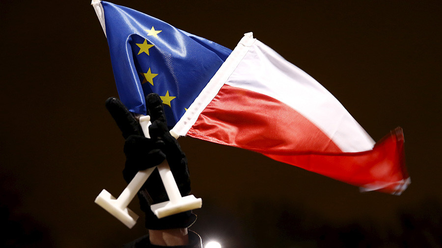 EU triggers unprecedented proceedings against Poland, sanctions could follow