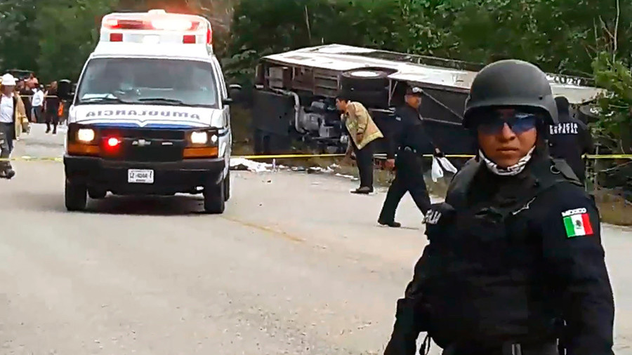 Negligent, speeding driver caused Mexican bus crash that killed 12, injured 20