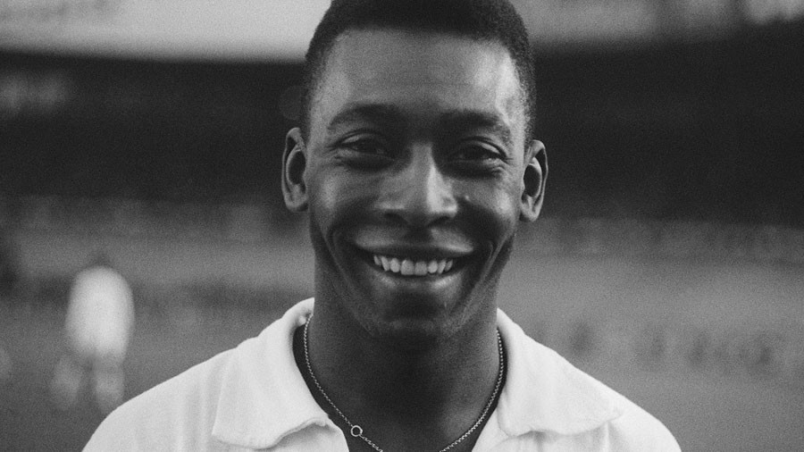 I promised my father I&#39;d win the World Cup&#39;– Pelé recalls remarkable life  in football — RT Sport News