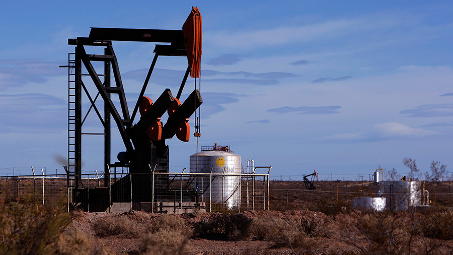 ‘End of cheap oil, prices expected to increase in 2018’ analyst — RT