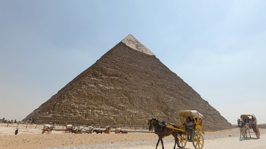 Giza Piramidi gizem odası Firavun'un 'göktaşı tahtına' sahip olabilir