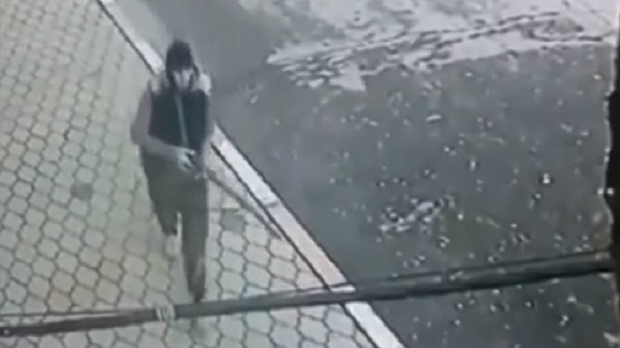 CCTV captures the moment shooter opens fire on Russian churchgoers (DISTURBING VIDEO)