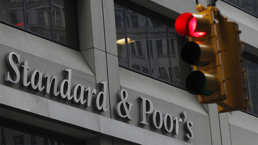 S&P raises Russia’s rating to investment grade, Fitch sees positive outlook