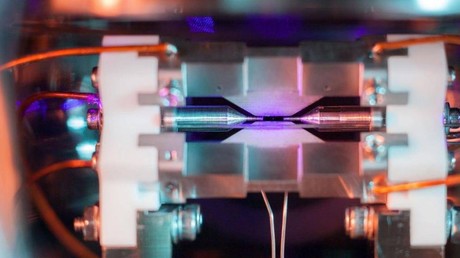 Stunning photo captures single atom trapped in magnetic field