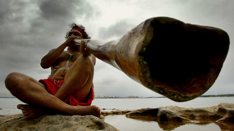 Europe to ditch US dollar in payments for Iranian oil – source