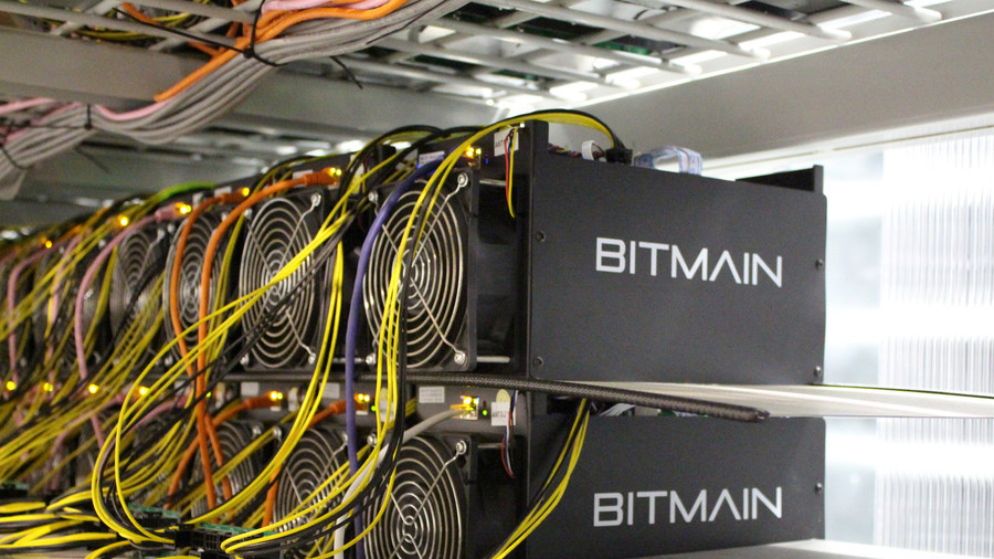 Grand theft crypto: 600 bitcoin-mining computers stolen in ...