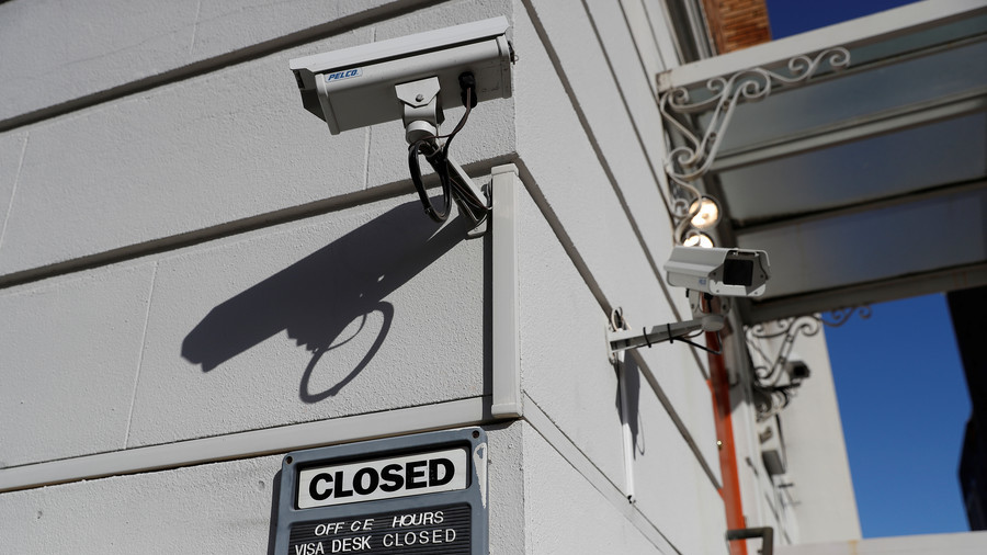 Majority of Americans fear surveillance & ‘deep state’ power – poll