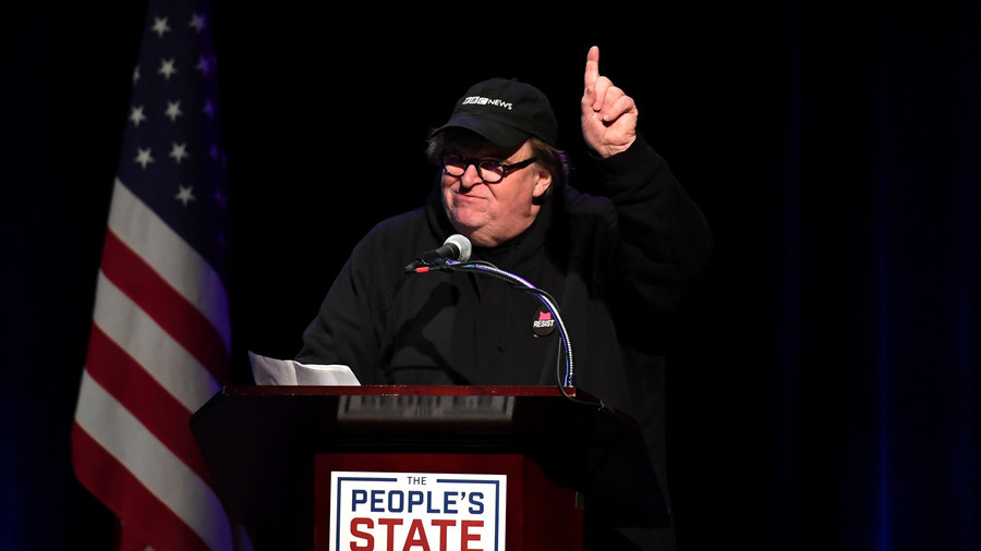‘Russia, Russia, Russia!’ – Michael Moore slams corporate media for ignoring real issues