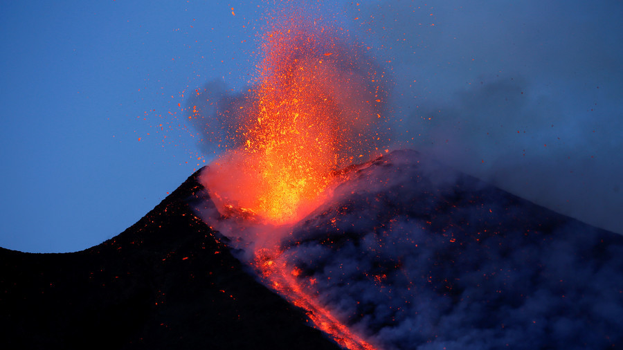 Mt Etna’s sliding toward sea, ‘catastrophic’ tsunamis & landslides on ...