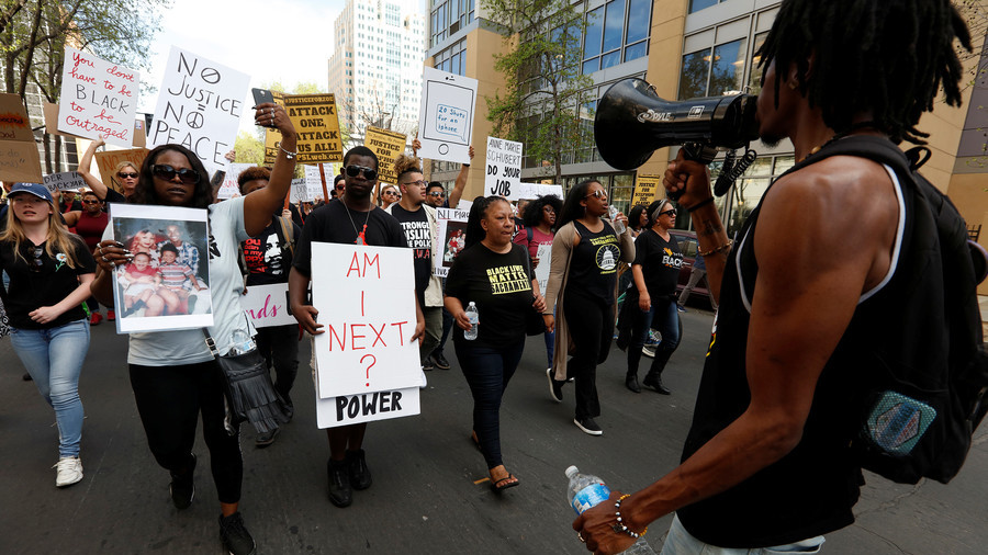 Stephon Clark was shot 8 times, 7 from behind – family-commissioned autopsy