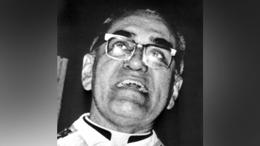 The Oscar Romero story who defied a military junta & became