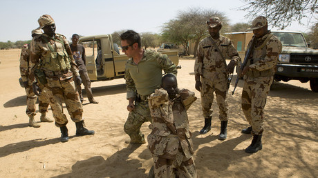 US Special Forces train Nigerien troops, March 2014 © Joe Penney