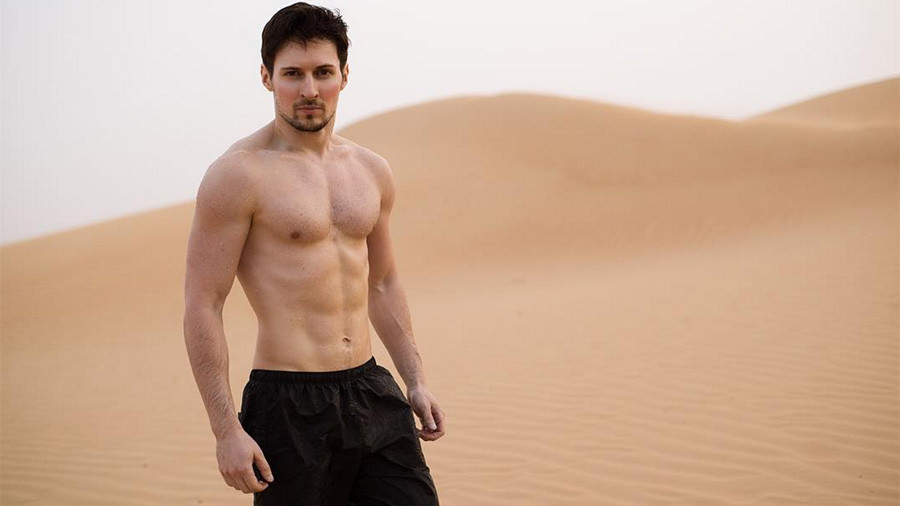 ‘Putin shirtless challenge’: Telegram founder posts bare chest pic amid messenger blocking struggle