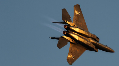 An Israeli air force F-15 fighter jet © Amir Cohen 