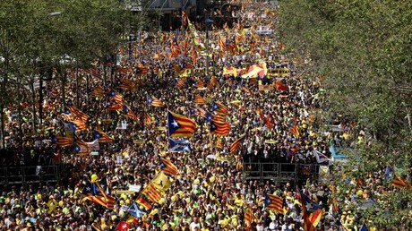 Pro-independence supporters march n in Barcelona, Spain, April 15, 2018. © Albert Gea