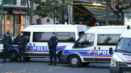 Police outside the Bataclan concert venue after the Paris terrorist attacks in November 2015 © Charles Platiau