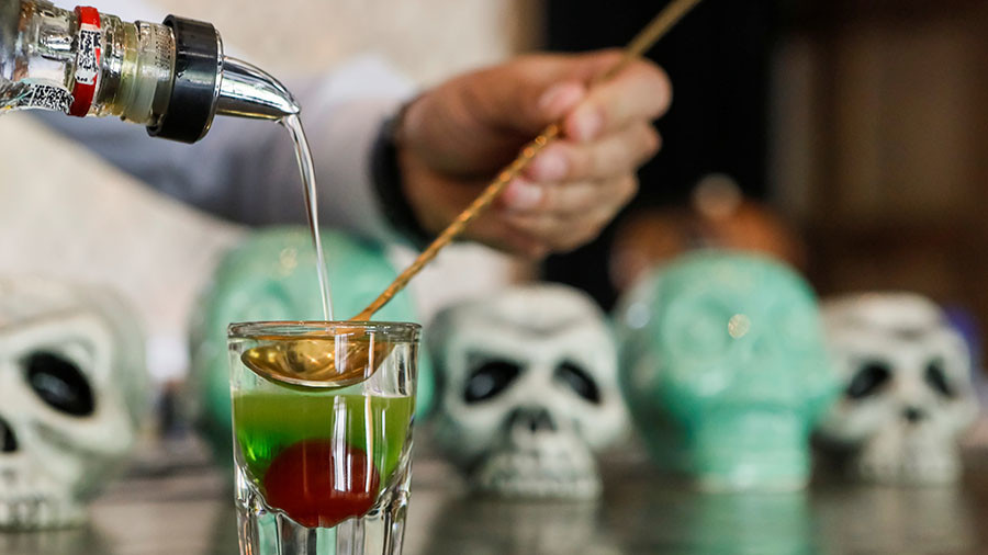 ‘English tourists wanted a cocktail - we gave them one!’: Russian mixologist explains Novichok drink