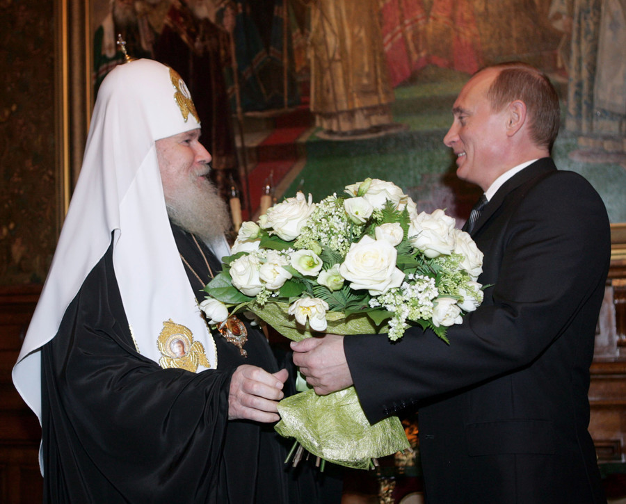 Báo Nga tung bằng chứng báo Đức chuyện bé xé ra to về bó hoa ông Putin tặng bà Merkel - Ảnh 7.