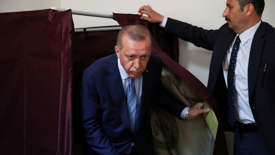 Erdogan on track to secure 1st term as president ‘under new system’ – electoral board
