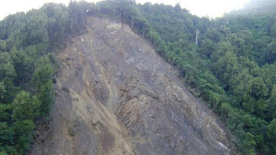 Slip face of Waioeka Gorge © Gisborne District Council
