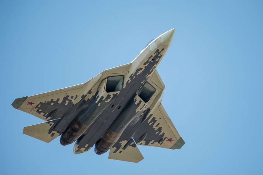 Russian military contracts 1st batch of 5th-gen Su-57 stealth fighters ...