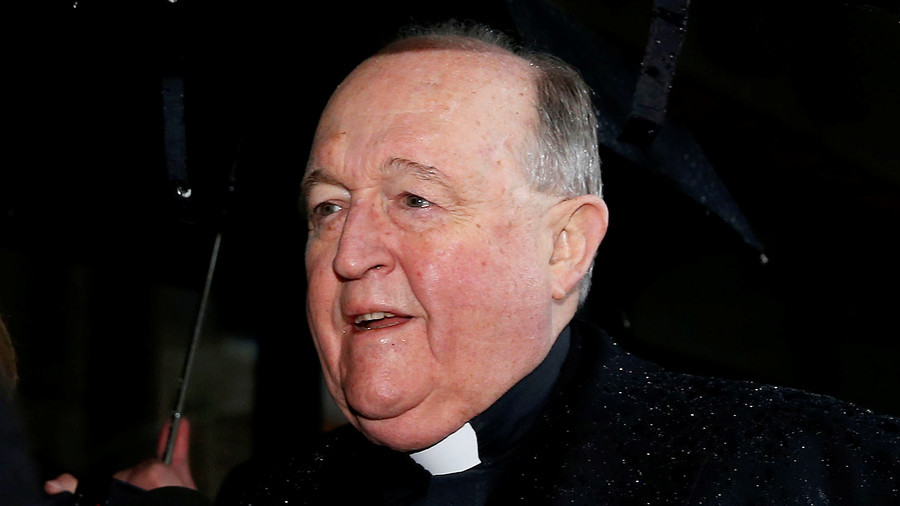 L'archevêque devient le plus haut dignitaire religieux catholique à être condamné pour abus sexuels sur des enfants