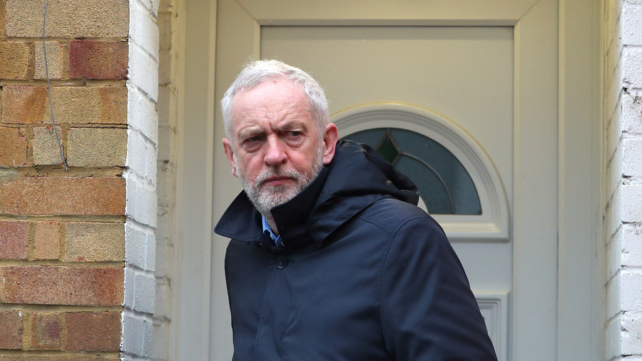 Corbyn hits out at ‘rolling of red carpet’ for Trump while he ‘tramples on basic human rights'