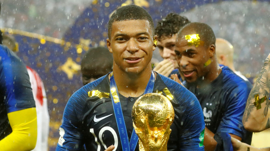 mbappe world cup boots